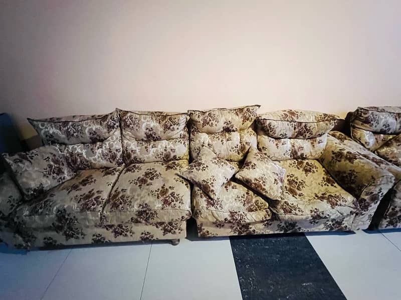 2 sofa set use Are available in best Quality 5