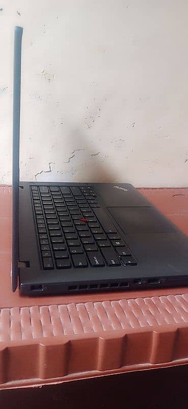 Lenovo ThinkPad T440 Core i7 4th Gen 1