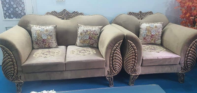 Seven seater sofa 12