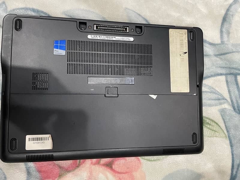 dell laptop with charger almost new bought for work but not used 1