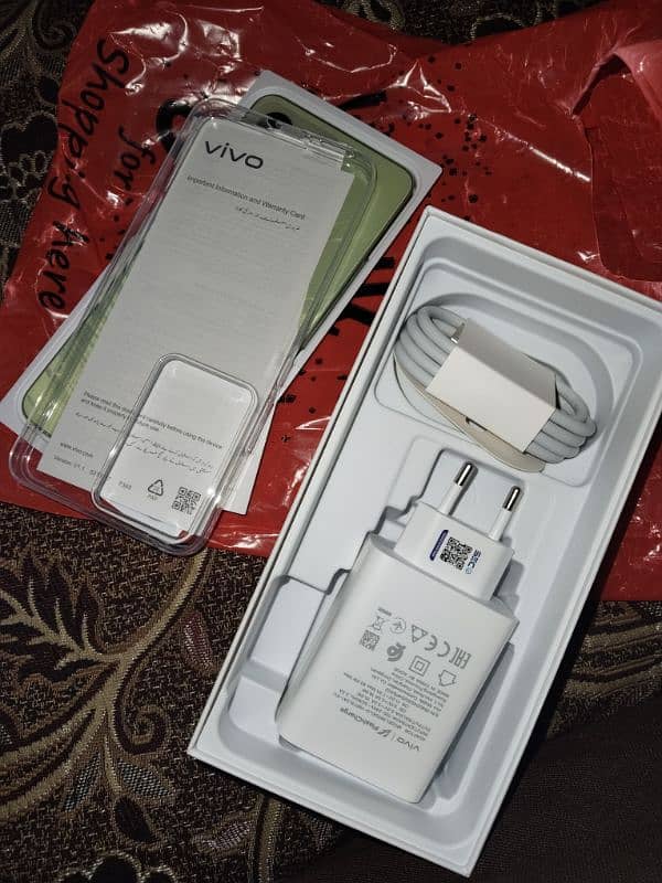 vivo Y100 brand new 8/256GB 1