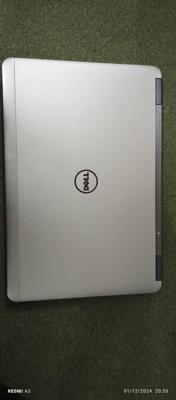 Dell latitude e7240 0