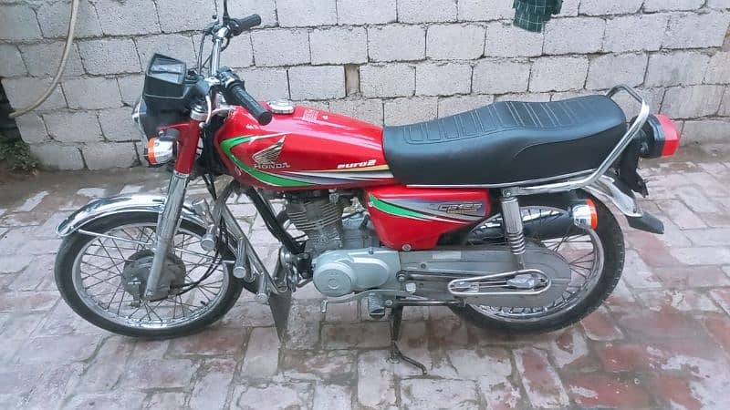 135000 only for honda 125 lush condition 4