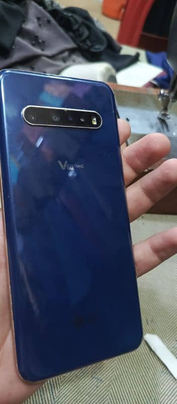 LG V 60( 8/128 , 10/9 condition 4