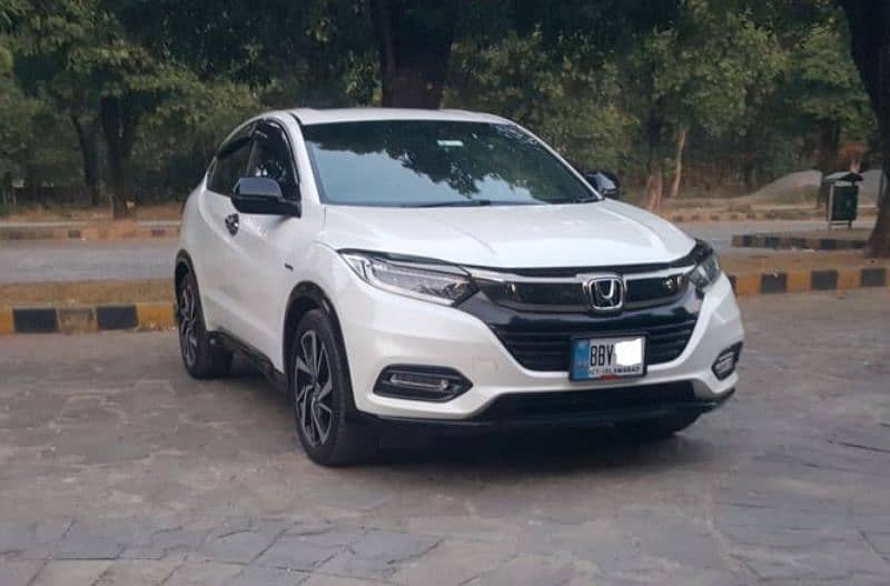 Honda Vezel RS-Full Option-2018/2024 1