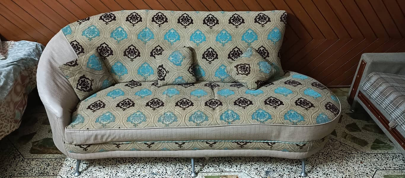 5 seater stylish & modern Sofa Set in reasonable Price 3