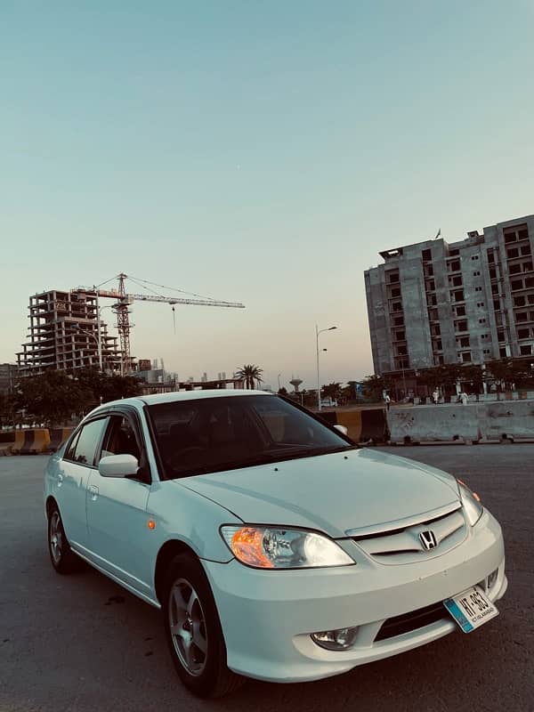 Honda Civic EXi 2004 1