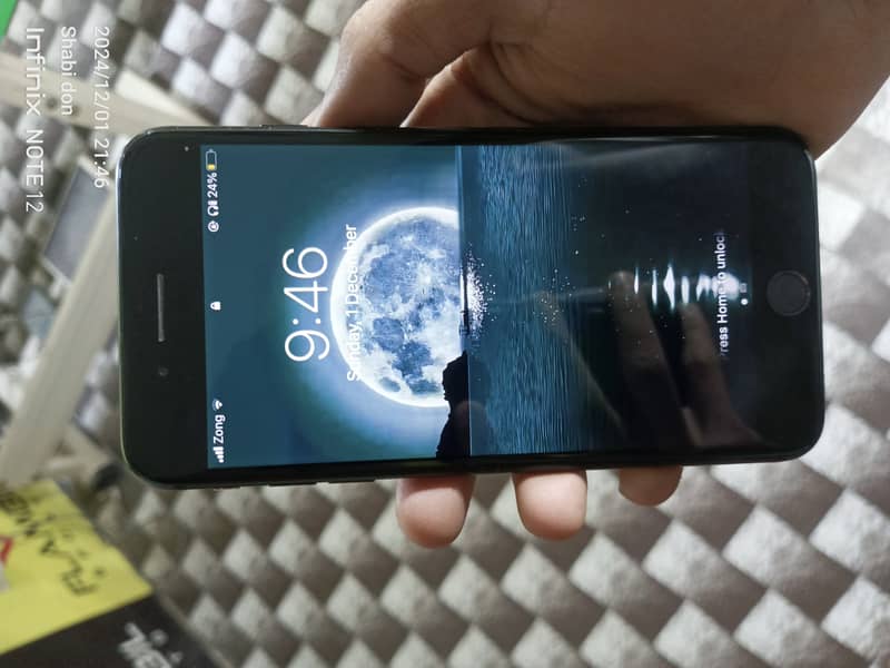 iPhone 7plus 256gb  pta approve 2