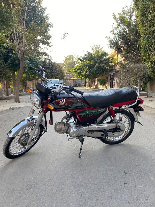 Honda CD70 for sale 3