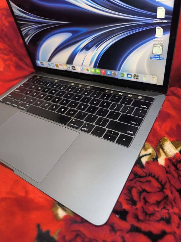 macbook pro 3