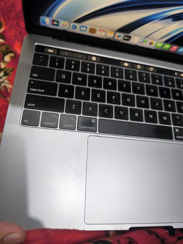 macbook pro 4