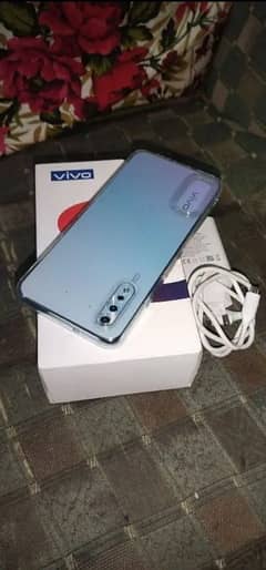 vivo S1 8gb and 256gb like new condition box charger k sath