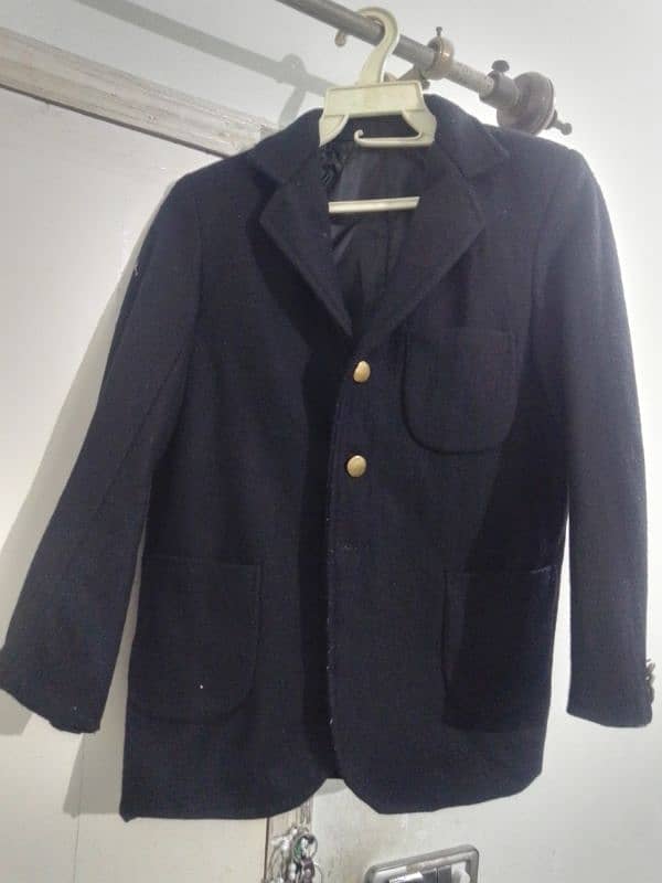 Black coat for 5,6 year 0