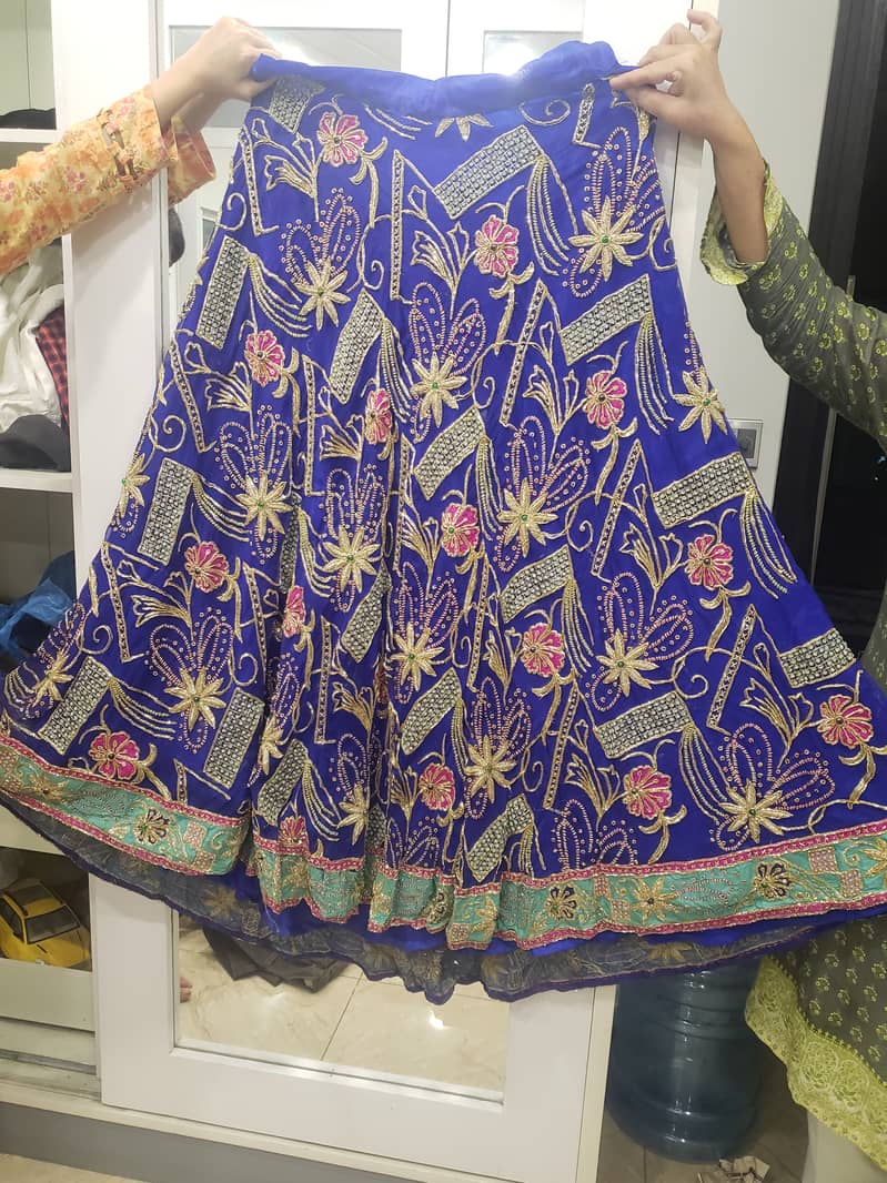 Bridal lehenga and dupatta 3