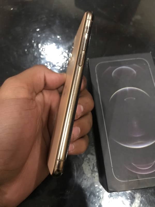 iphone 11pro Pta Approved 2