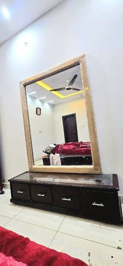 Dressing Table For Sale