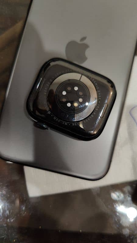 Apple watch series 8 0