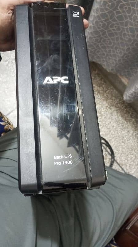 110V APC online ups 3 pieces 0