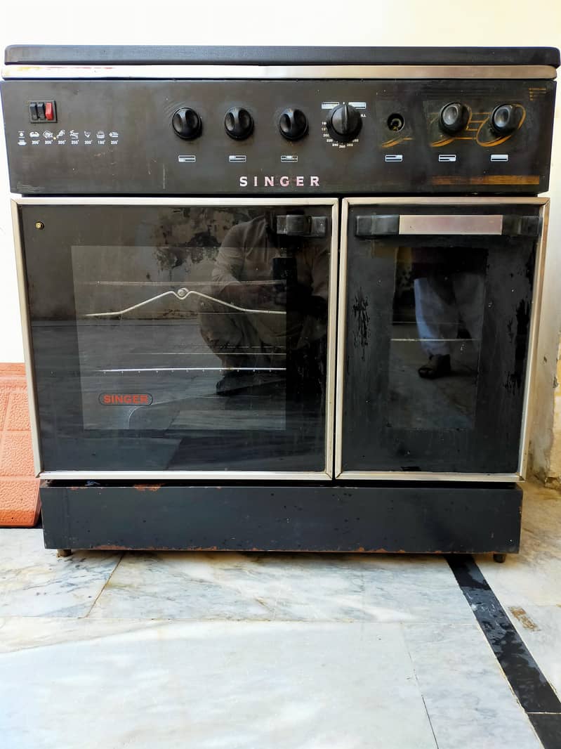 Used Singer Cooking Range in working condition For Sale 0