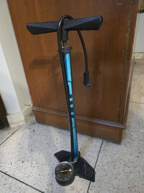 GIYO CYCLE AIR PUMP 0