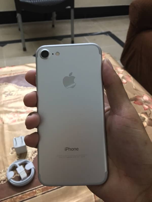 IPhone 7 128 GB 9