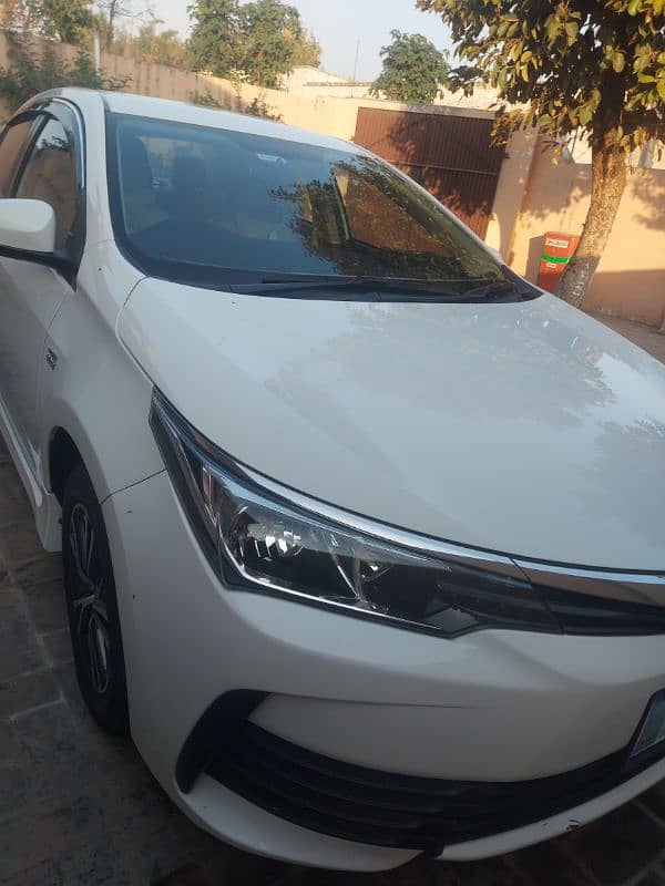 Totally Genuine Toyota Corolla Altis 2019 0