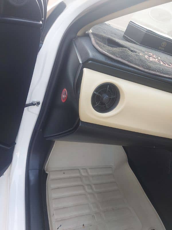 Totally Genuine Toyota Corolla Altis 2019 12