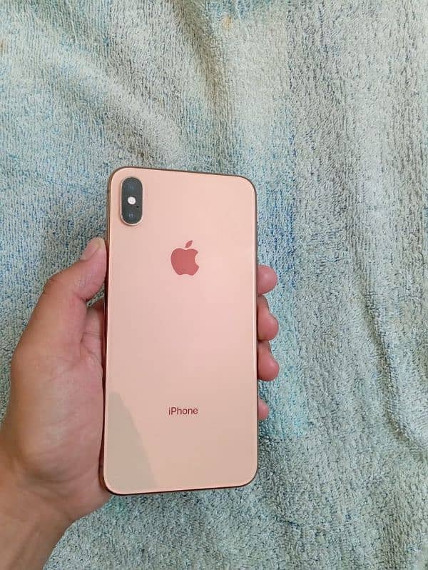 iphone xs max 1