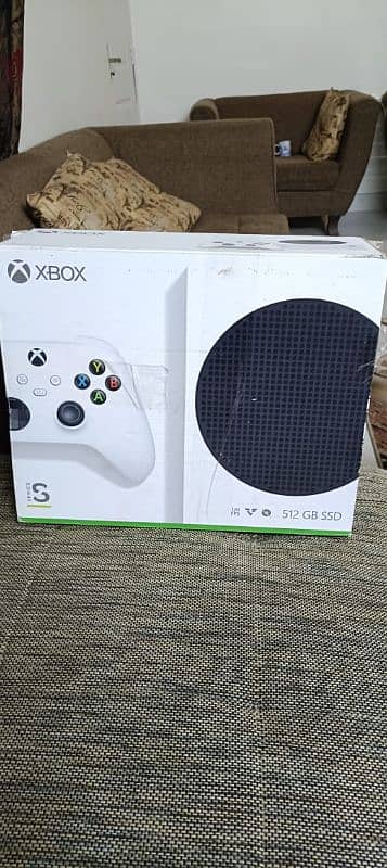 xbox Series S for sale 4