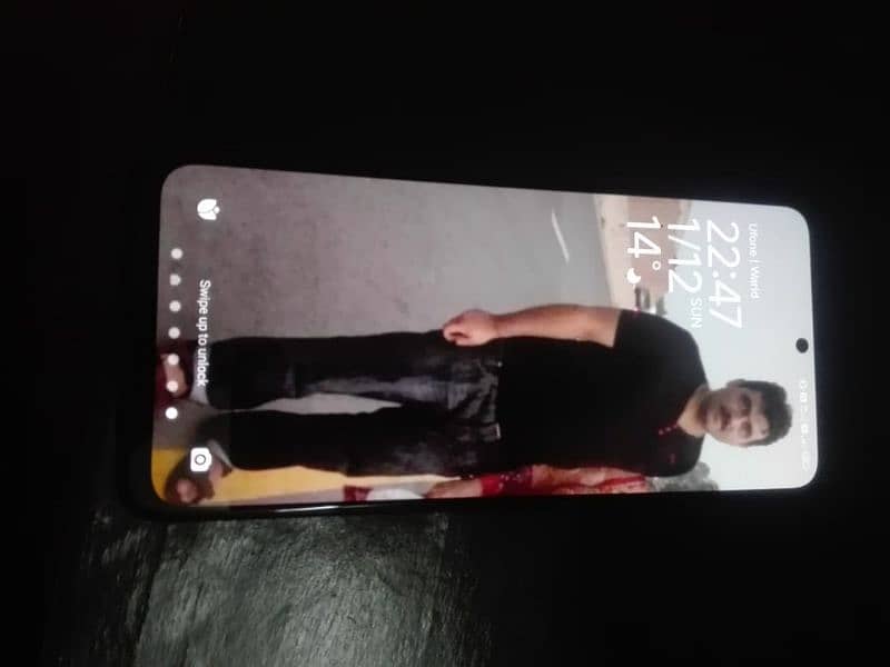 Excellent condition redmi note 12 RAM 128 st  All necessaries complete 6