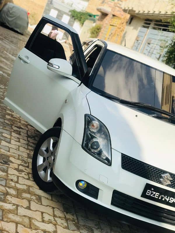 pearl white Suzuki Swift 2006 model 2024 register 17