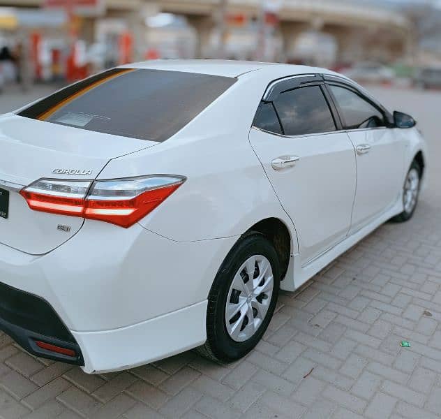 Toyota Corolla GLI 2017 Model 2022 convert urgent sale 3