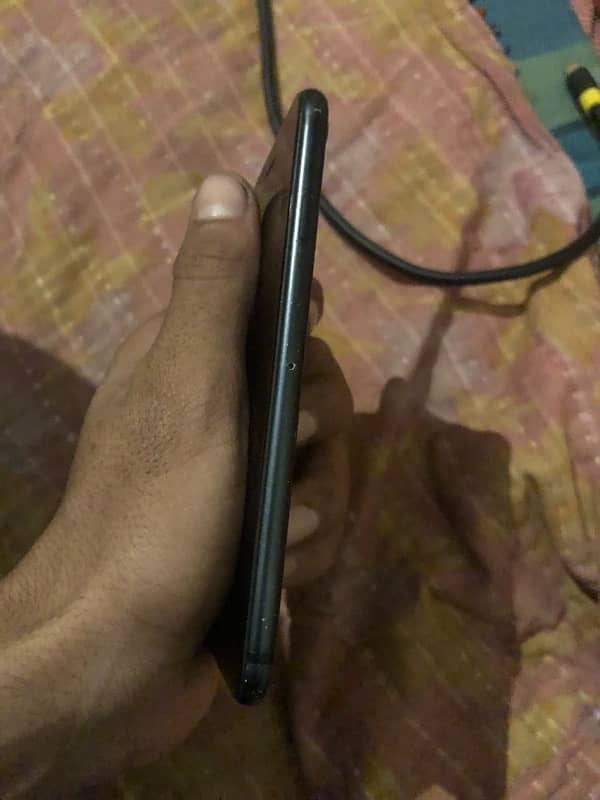 Iphone 7 128 gb PTA Aproved 3