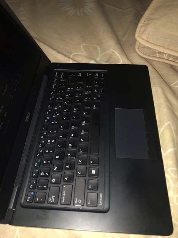 Dell Laptop 3