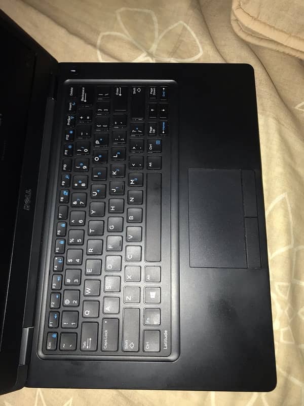 Dell Laptop 8