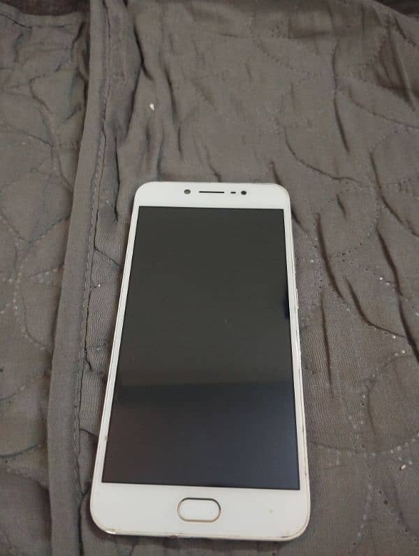 Vivo Y67 , 0