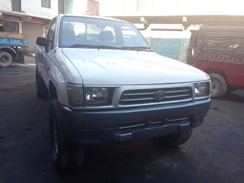 Toyota Hilux 2001 0