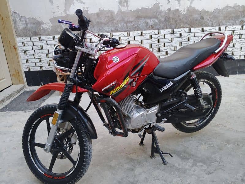 Yamaha YBR G 3