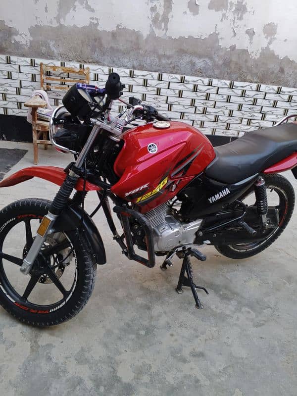 Yamaha YBR G 10