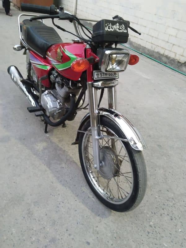 Honda CG 125 2012 3