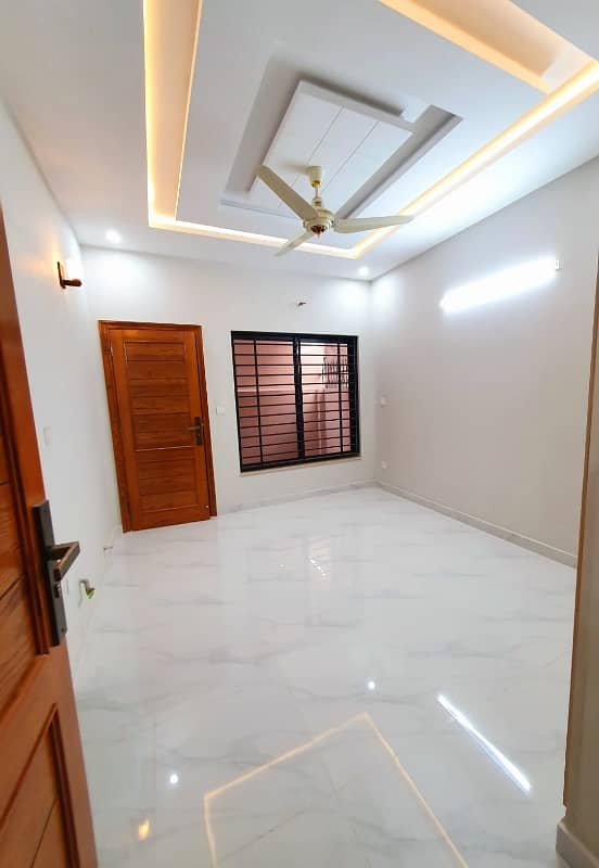 7 Marlas Brand New Tile Flooring FRONT OPEN Ground floor Available in G-13/2 8