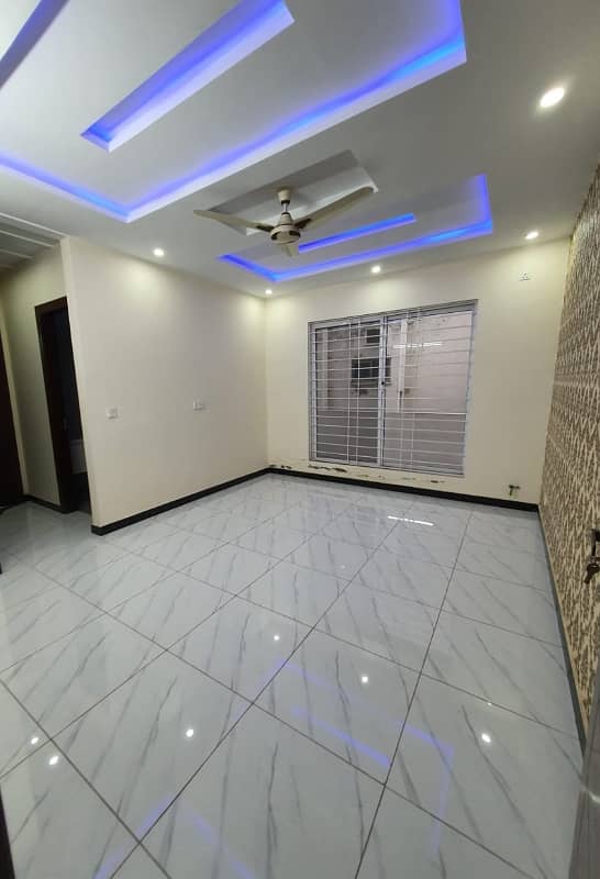 8 Marlas Brand New Tile Flooring Ground floor Park Facing G-13 8