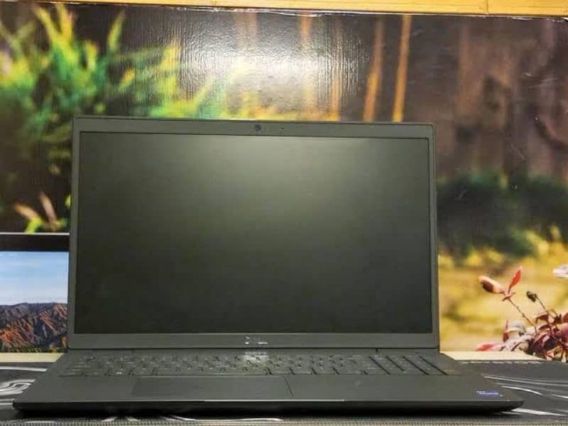 Dell Latitude  15inch Core i3 11th Gen with Intel uhd GPU 3