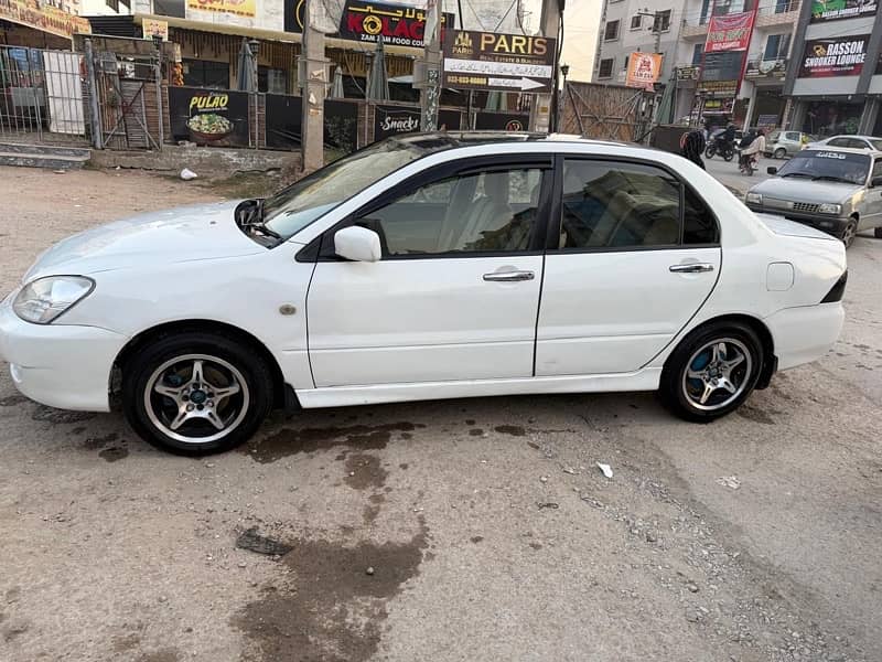 Mitsubishi Lancer 2006 3