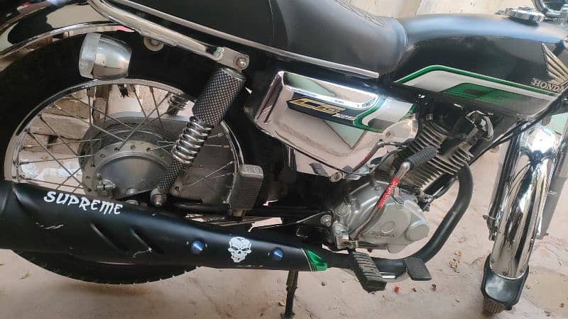 Honda 125 special edition self start 3