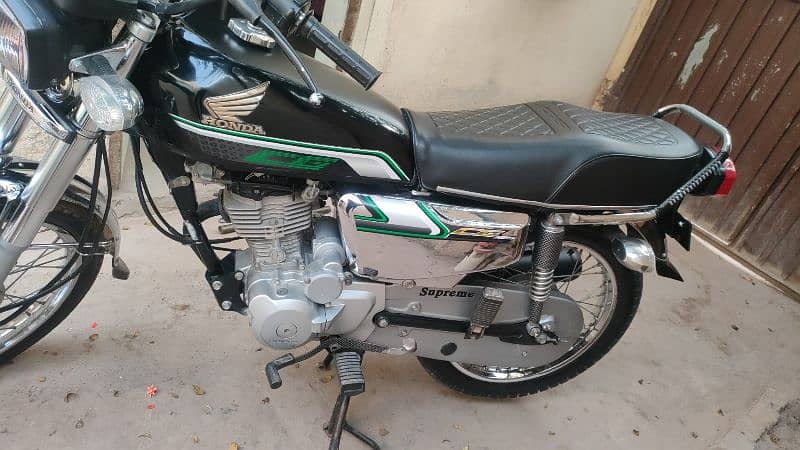 Honda 125 special edition self start 10