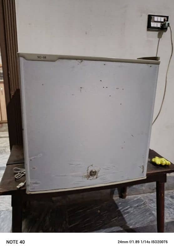 room fridge for sale in good conditio 2