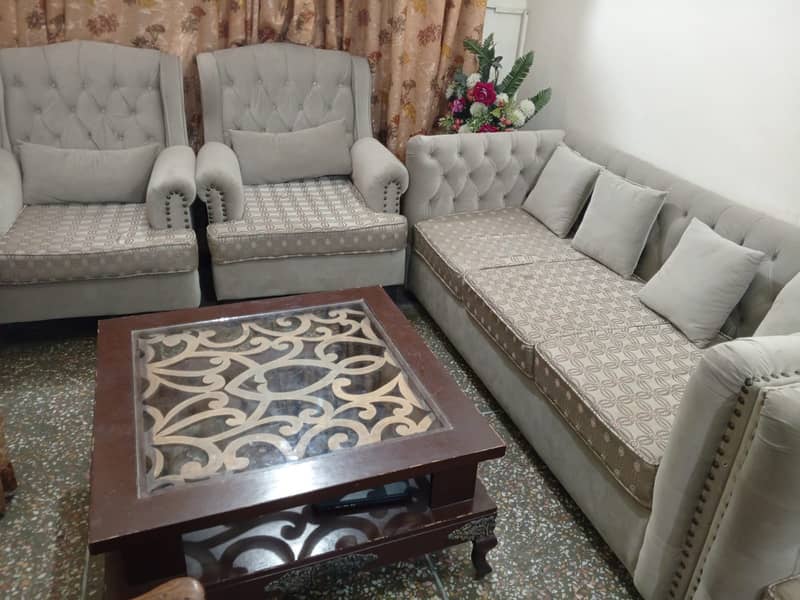 Sofa Set/ 7 Seater/ Tables 0