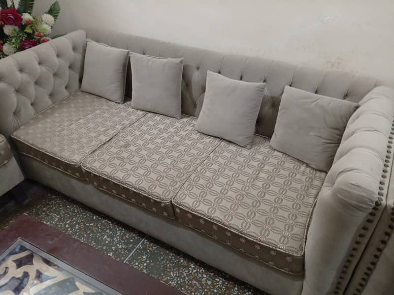 Sofa Set/ 7 Seater/ Tables 1