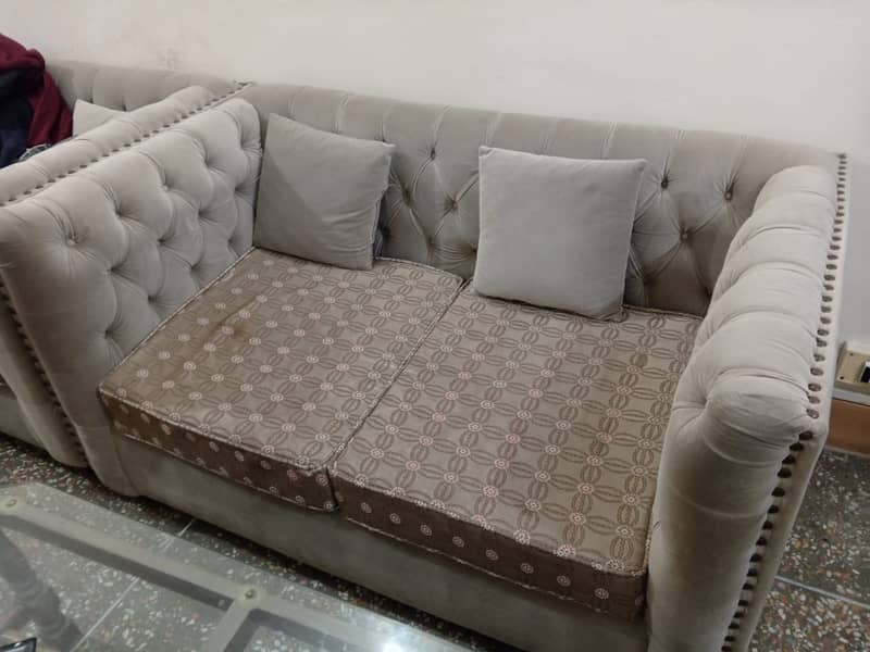 Sofa Set/ 7 Seater/ Tables 3